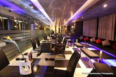 Brew Bistro & Lounge
