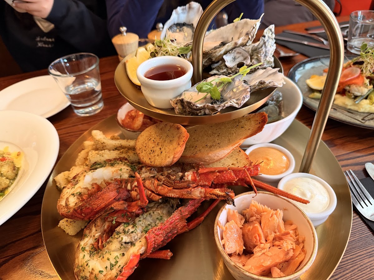 Captain's Restaurant — photo 4