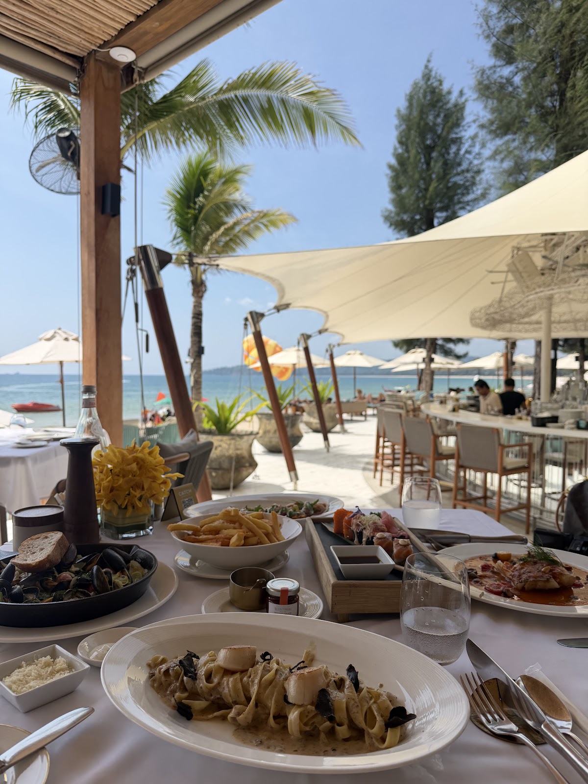 Catch Beach Club — photo 3