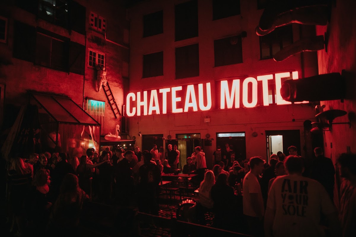 Chateau Motel — photo 3