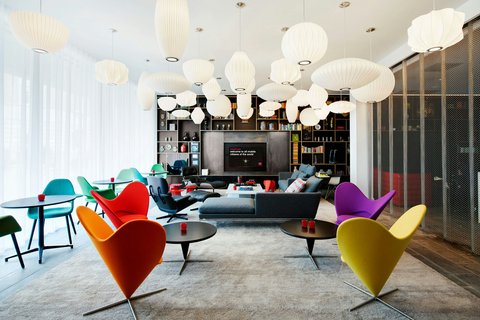 CitizenM Tower of London — photo 2