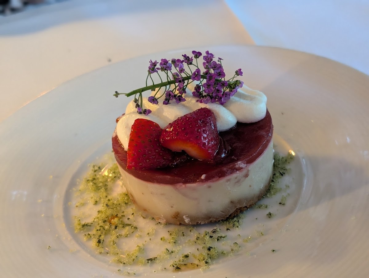 Crossroads Kitchen — photo 4