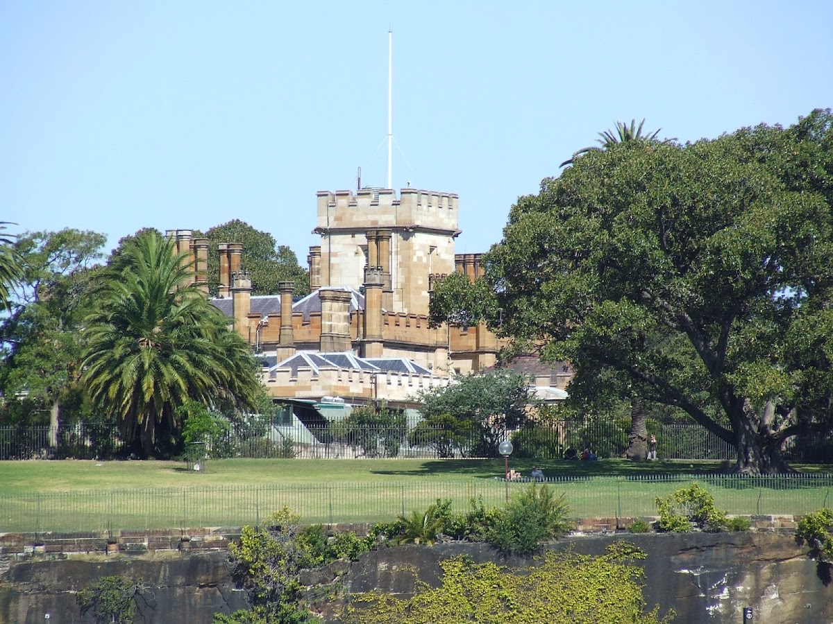 Government House — photo 3