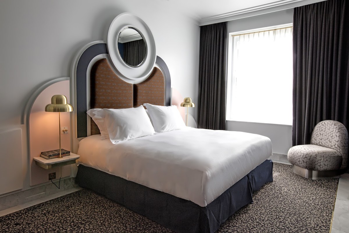 Henrietta Hotel — photo 5