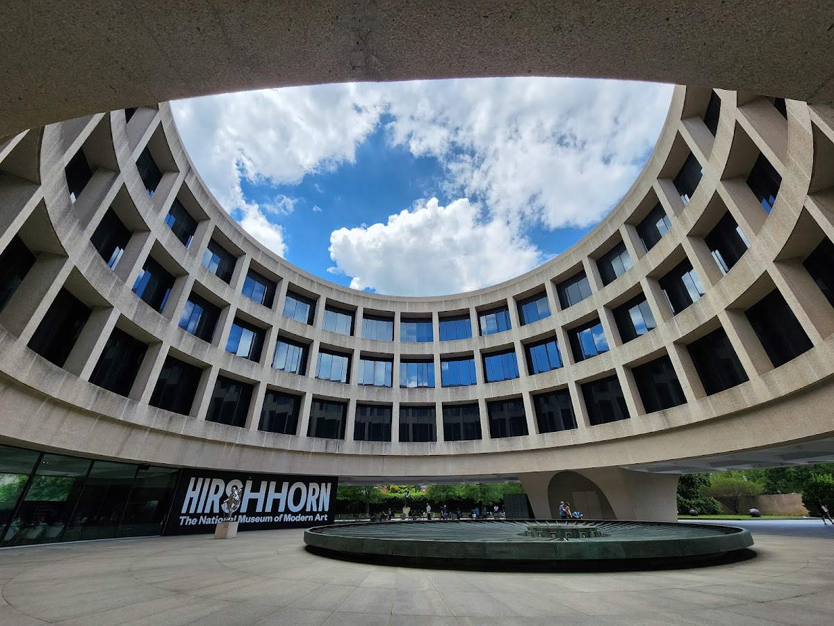 Hirshhorn Museum and Sculpture Garden, Washington
