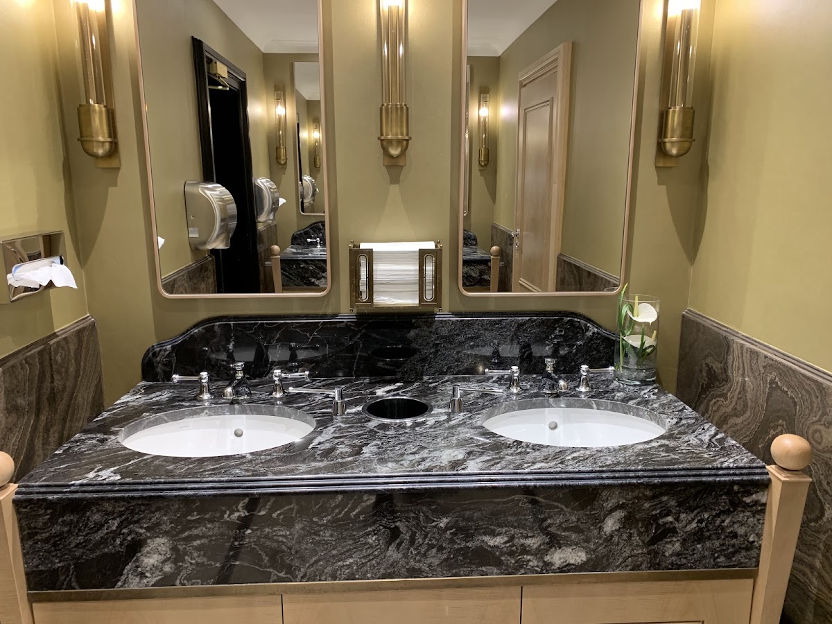 Hotel Bristol, a Luxury Collection Hotel — photo 3