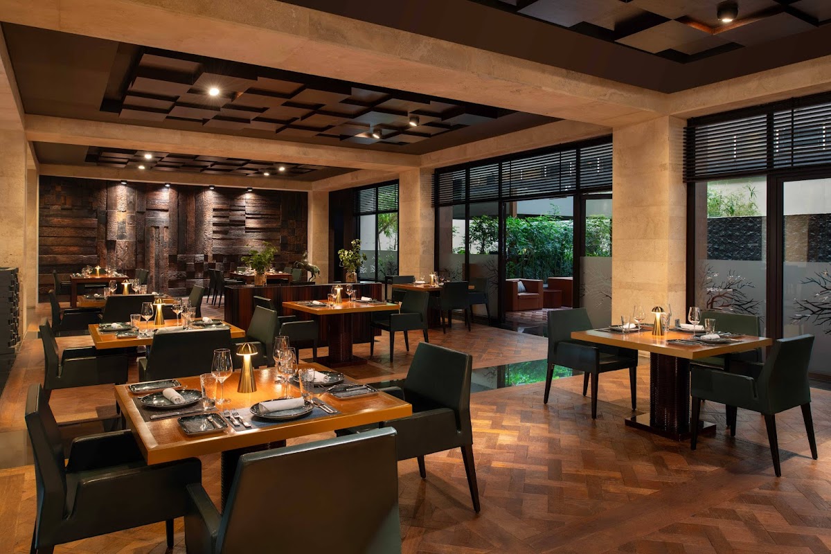 Hunter's Room & Grill, Doha