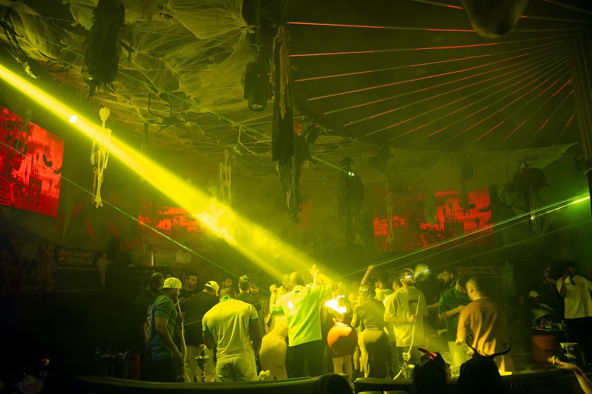 Hysteria — photo 2