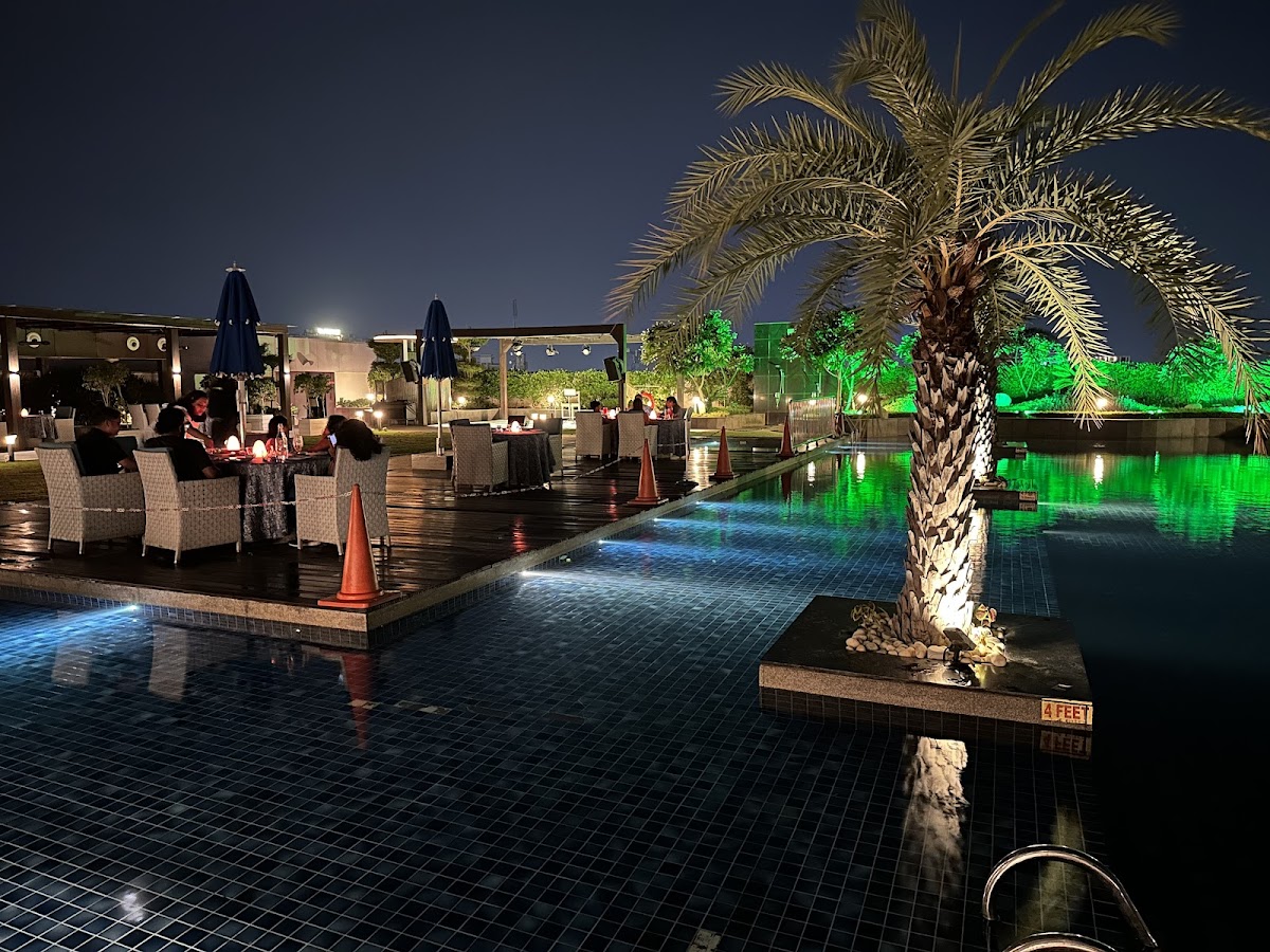Infini - The Rooftop Bar — photo 3