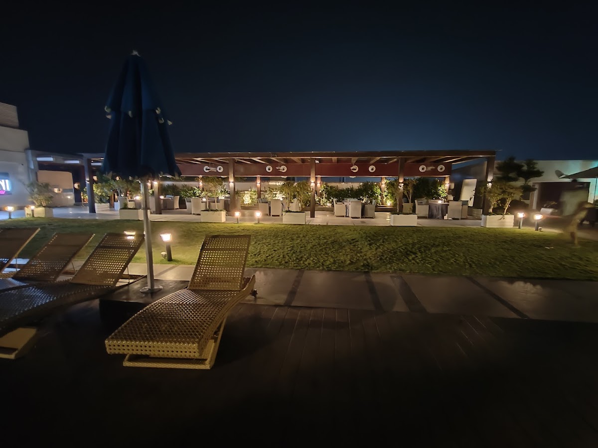 Infini - The Rooftop Bar — photo 5