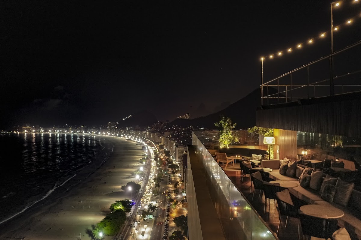 Isabel Lounge — photo 3