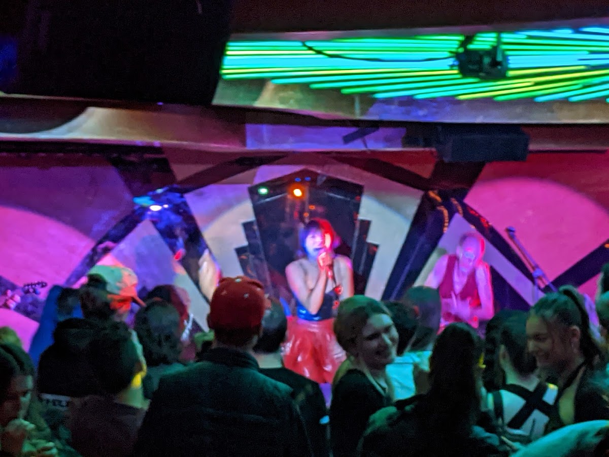 Kiss Kiss Bang Bang — photo 6