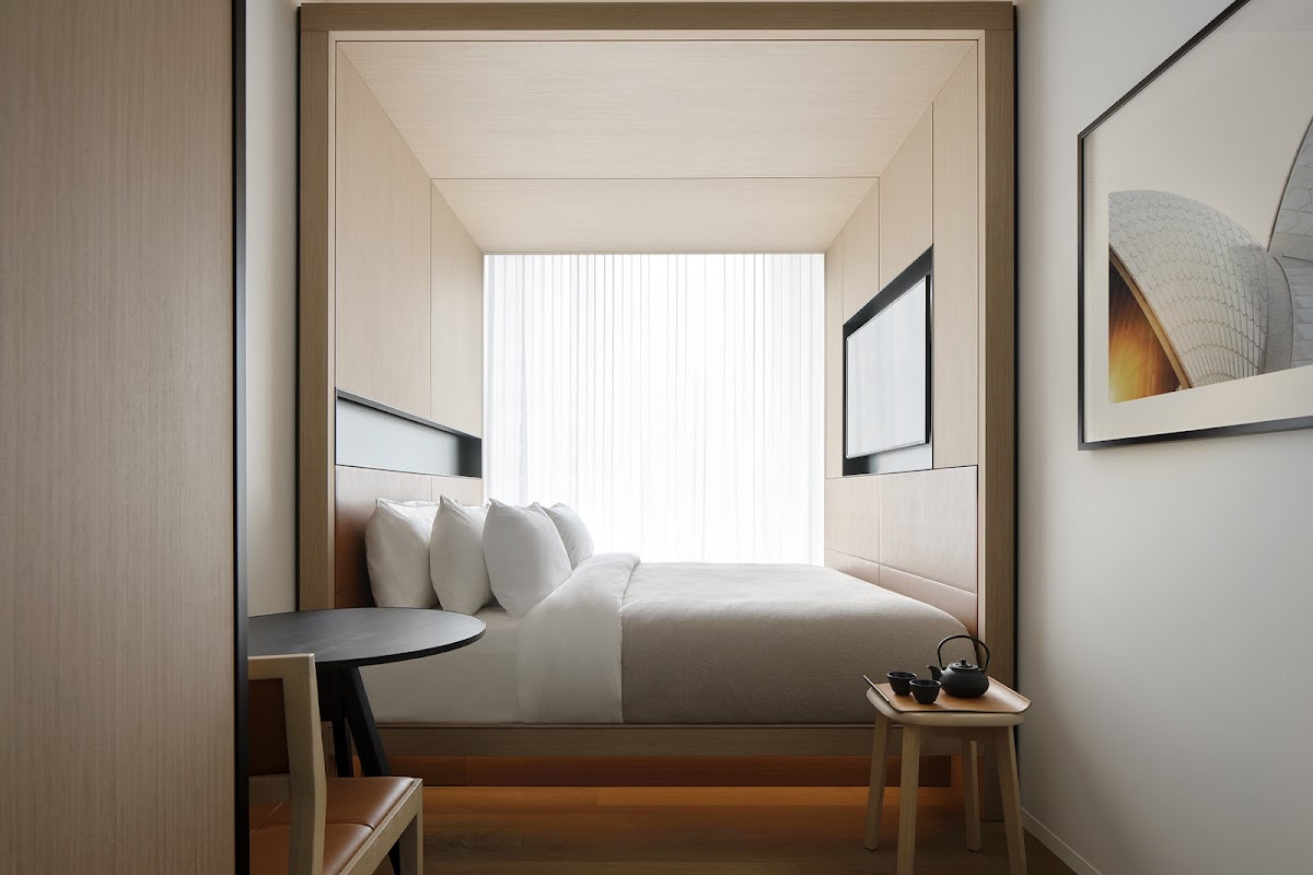 Little National Hotel — photo 2