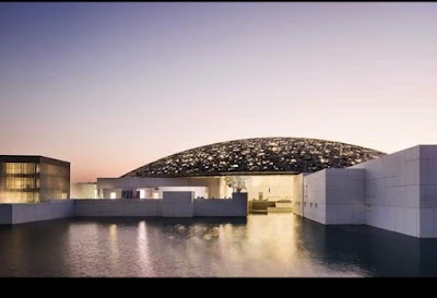 Abu Dhabi (Louvre & Sheikh Zayed Grand Mosque)