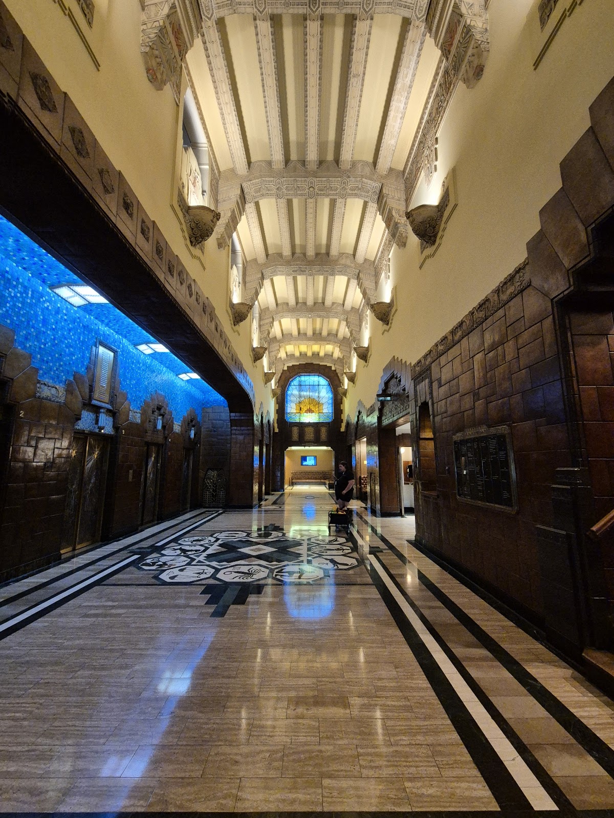 Marine Building — photo 4
