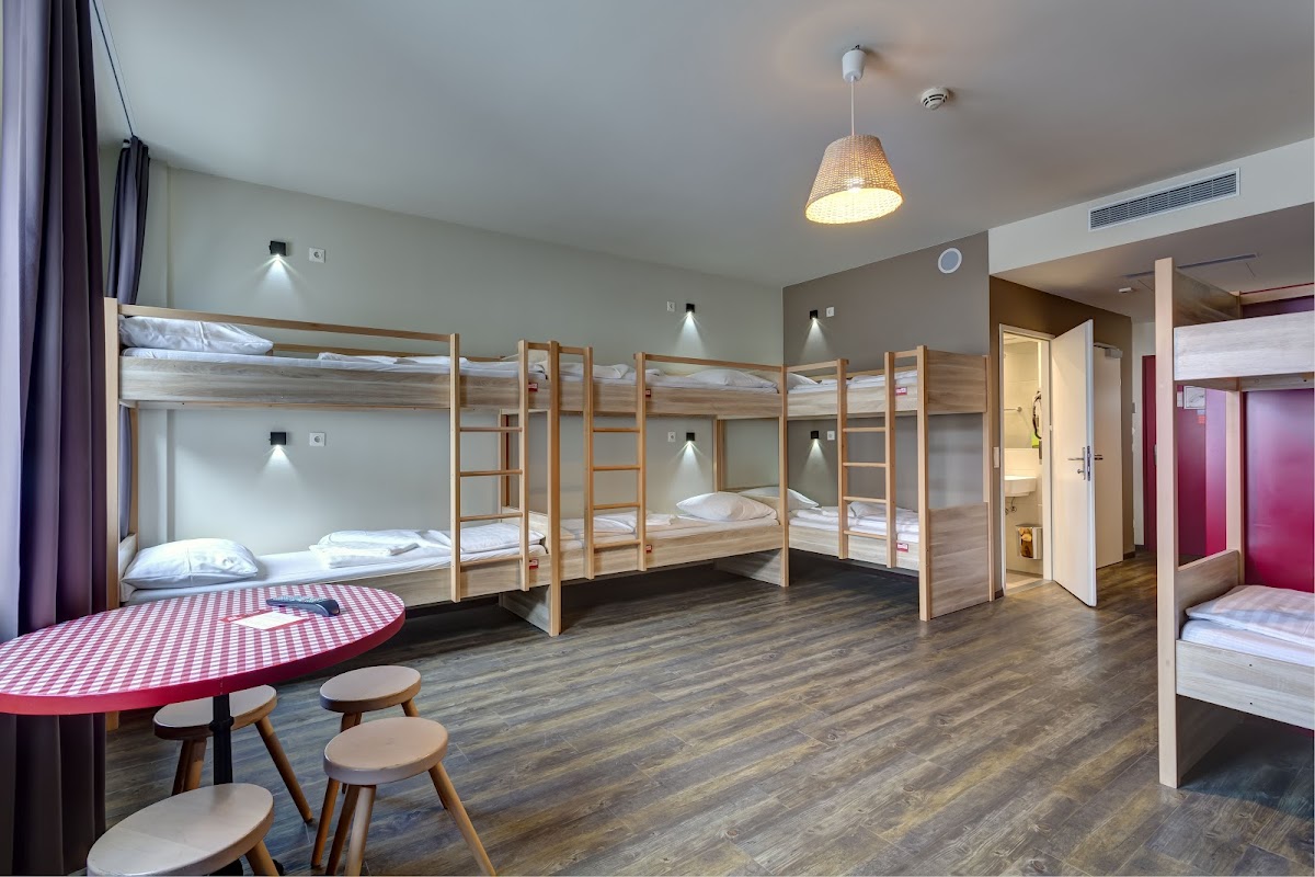 Meininger Hotel Salzburg City Center — photo 4