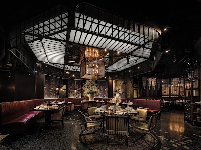 Mott 32