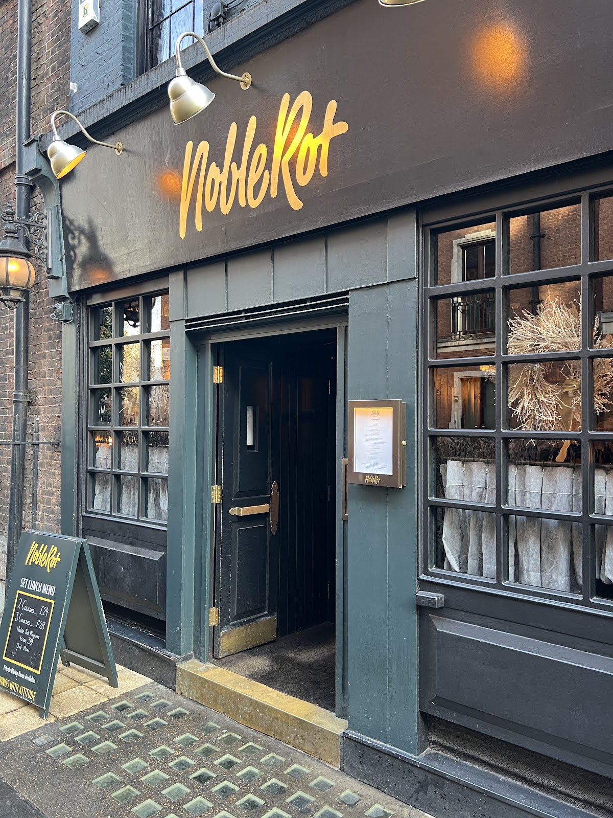 Noble Rot — photo 3