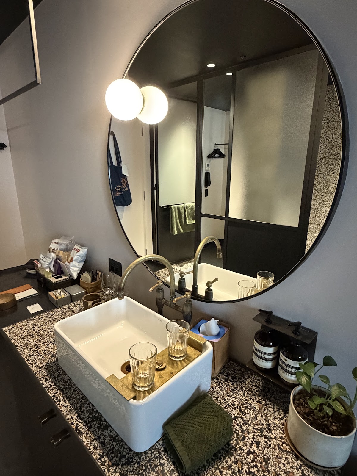 Paramount House Hotel — photo 3