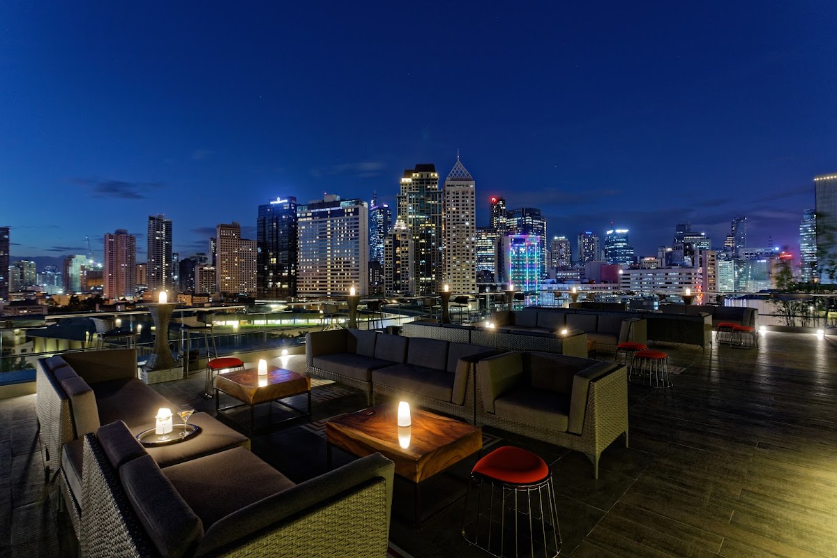 Raffles Makati, Manila