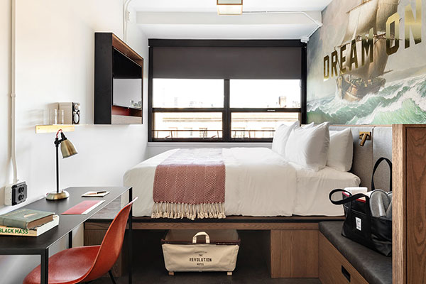 The Revolution Hotel — photo 4