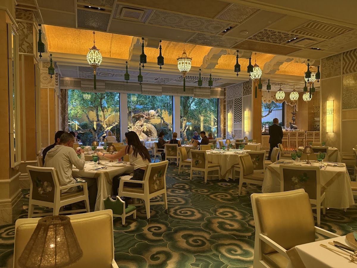 Wing Lei — photo 2